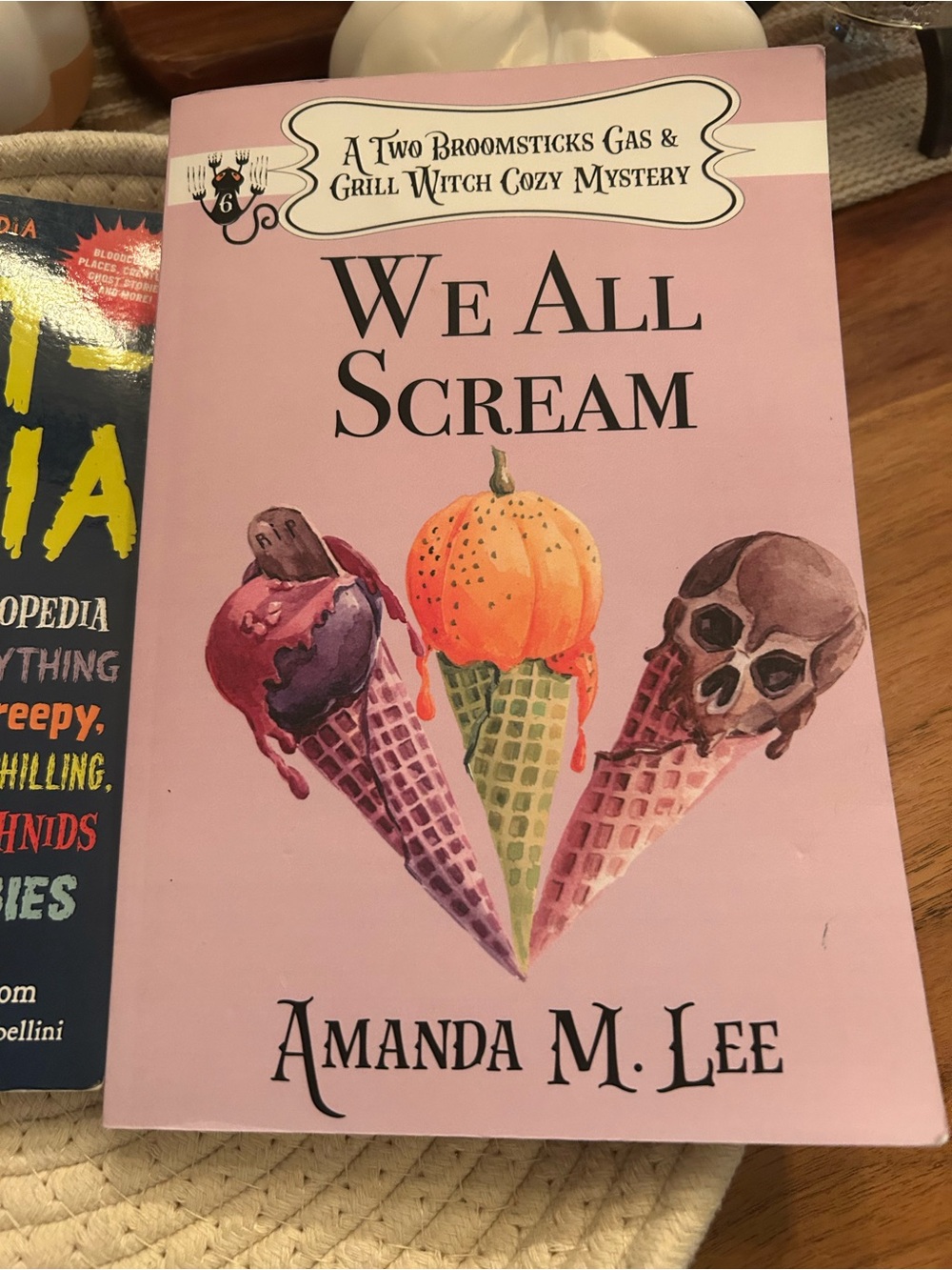 Book Bundle - Picture 3 of 6